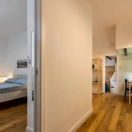 Old Town Beauty 2 Apartment