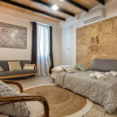 Old Town Beauty 2 Apartment *